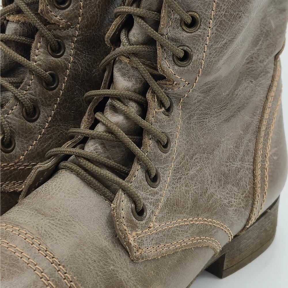Steve Madden Women's Size 7.5 Troopa combat Boots Distressed Brown Leather - Picture 11 of 12